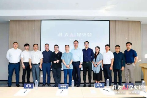 青岛AI代理真能帮你赚钱？别听理论派瞎忽悠，咱聊聊大虾味儿的大实话